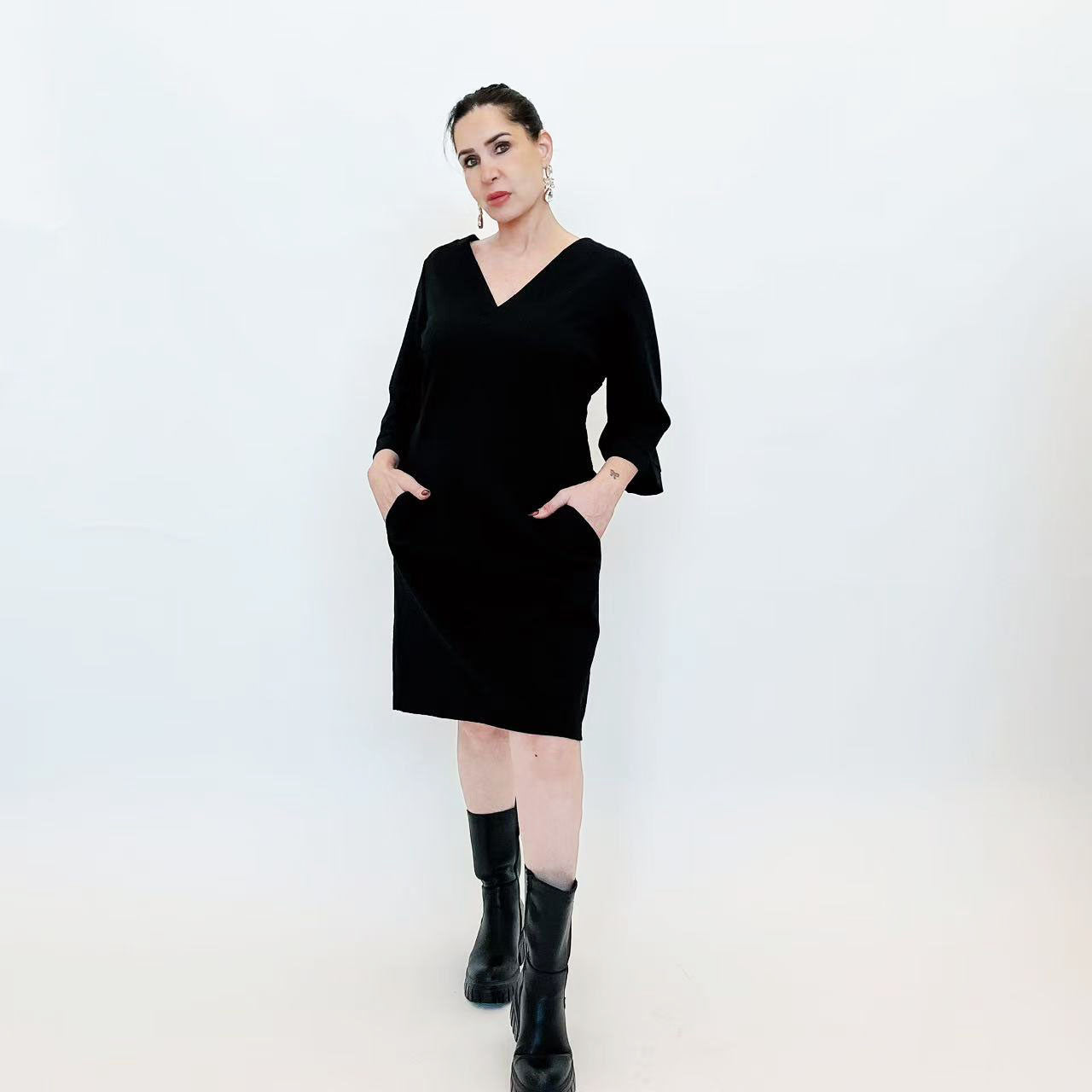 [MIXMUSE.COUTURE] Abito Rachele, Ampio Corto con Scollo a V