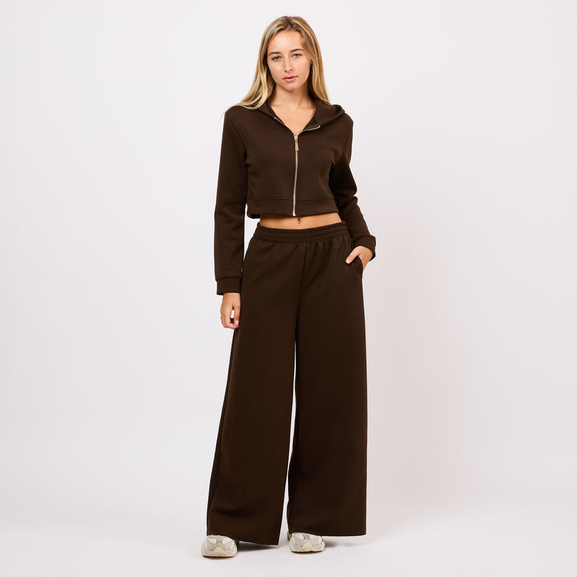 [MIXMUSE.NOHO] Completo con Felpa Cropped e Pantaloni Ampi