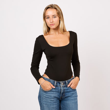 [MIXMUSE.SOUL] Body semplice a maniche lunghe con scollo quadrato