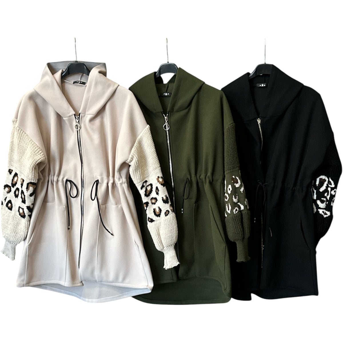[MIXMUSE.NOHO] Nolita, Cappotto Combinato con Maniche in Maglia e Zip