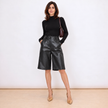 [MIXMUSE.COUTURE] Bermuda In Ecopelle E Tasche Laterali